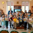 Konkurs recytatorski poświęcony poezji Joanny Kulmowej w radłowskiej bibliotece